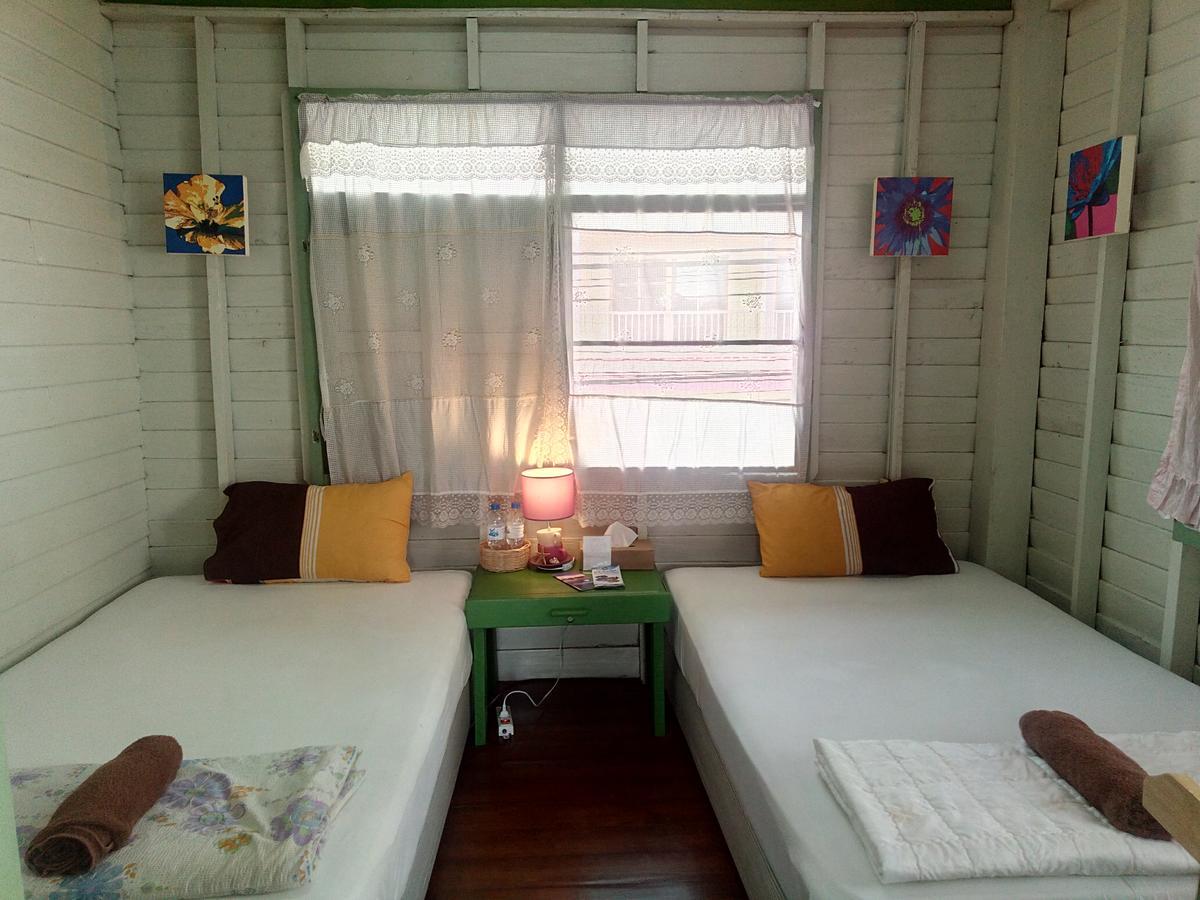 Hotel Baan Klang Soi Prachuap Khiri Khan Zewnętrze zdjęcie